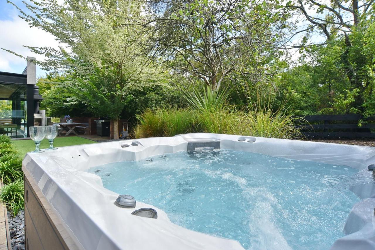 Bridle Path Retreat - Christchurch Holiday Homes Экстерьер фото