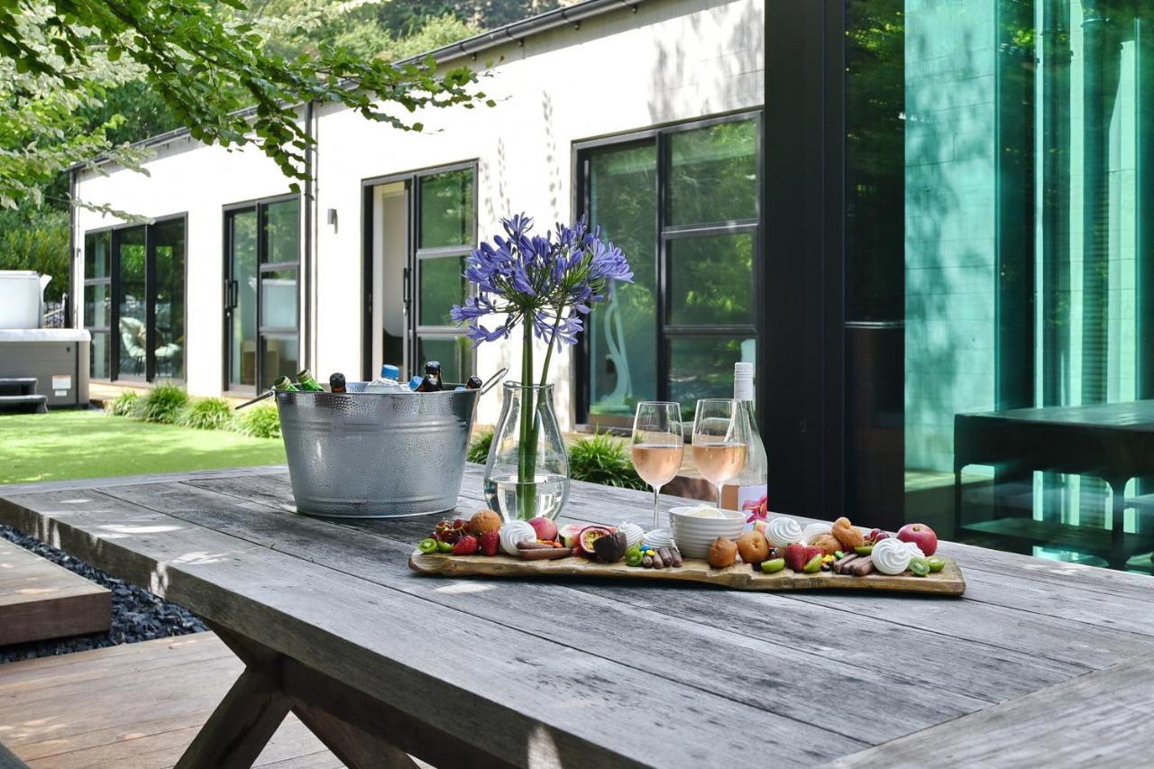 Bridle Path Retreat - Christchurch Holiday Homes Экстерьер фото